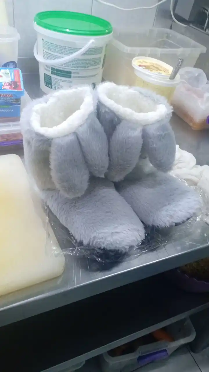 Uy shippaklari, uy etiklari, uy cheshka-tapochkalar