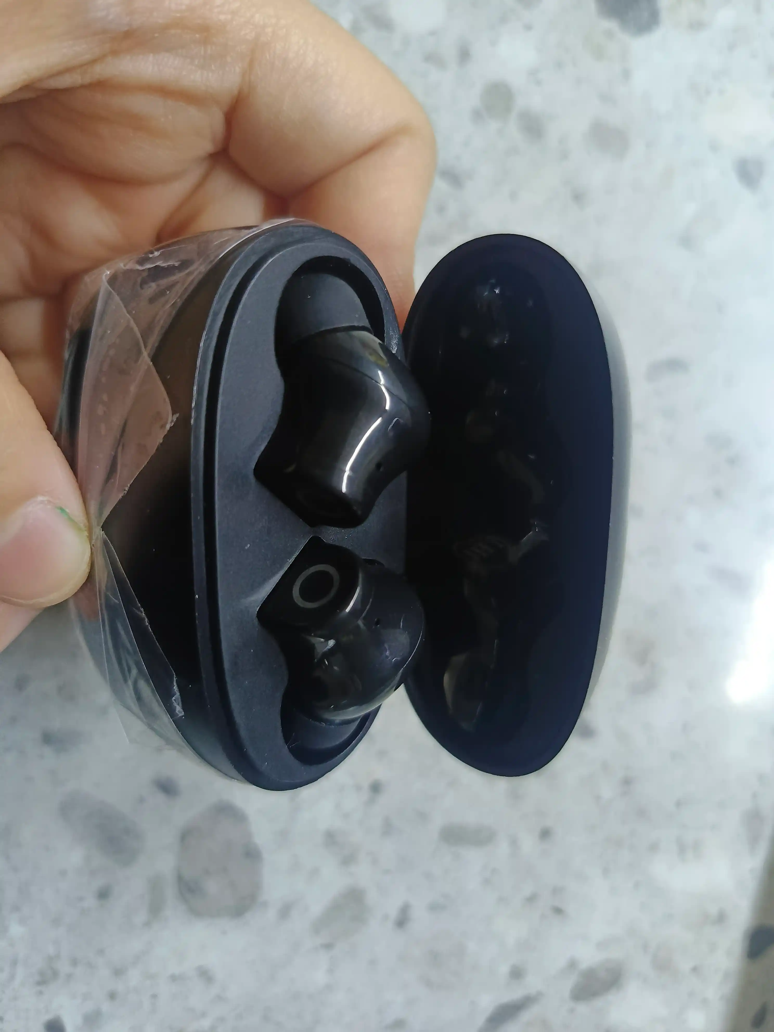 Simsiz quloqchinlar Bluetooth Q1, sensor