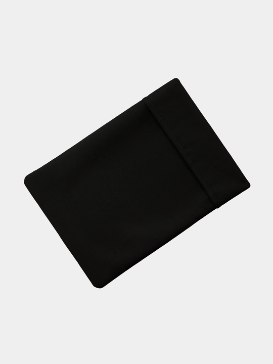 MacBook va boshqa noutbuklar uchun ishonchli rezinkali g‘ilof