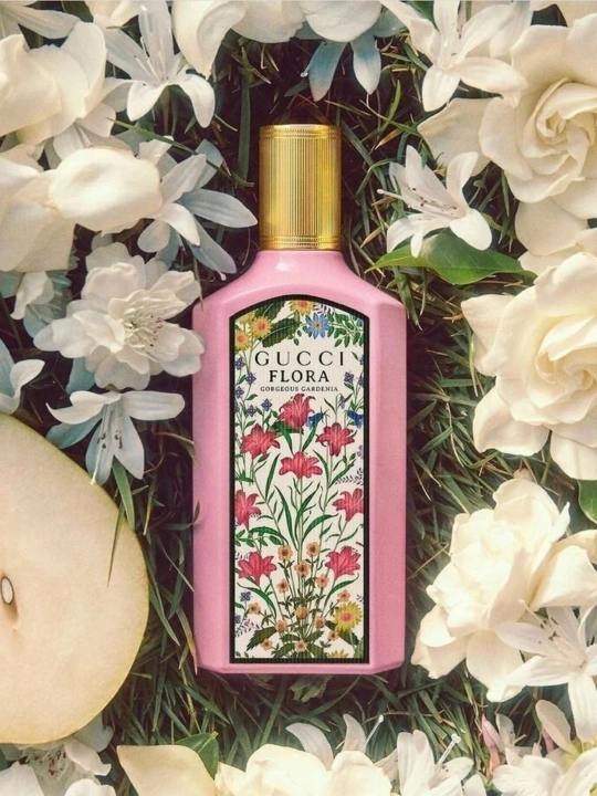 Gucci Flora parfyumlangan suv, 100 ml