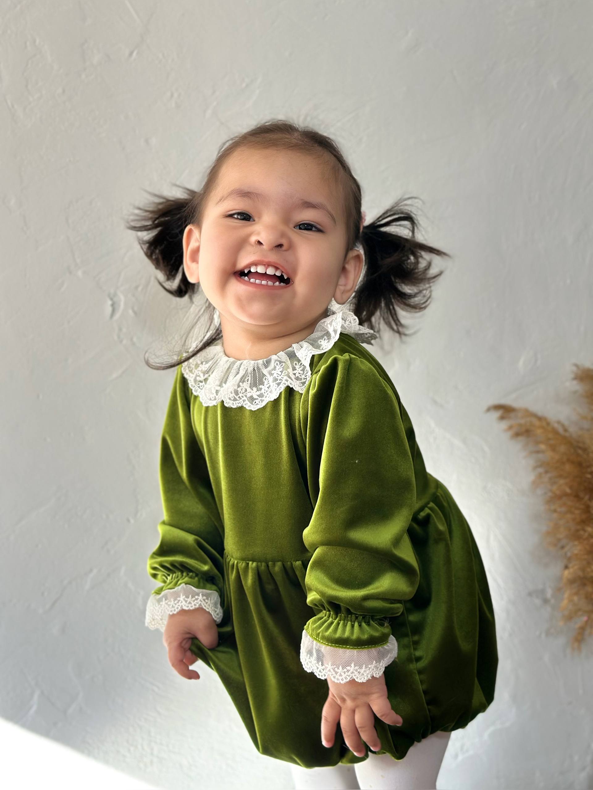 Qizaloqlar uchun velyur romper bodi - 
