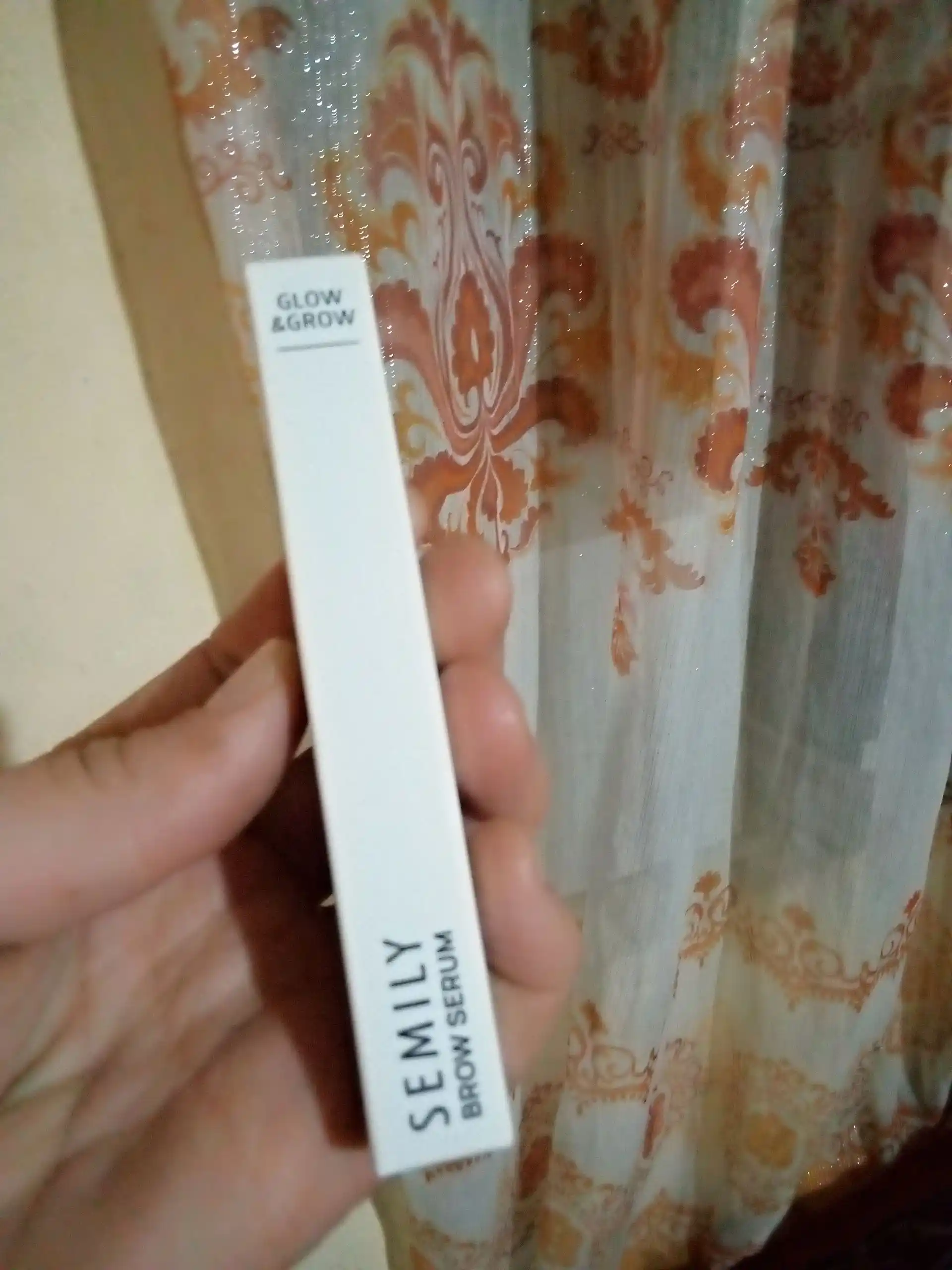 Сыворотка для роста ресниц и бровей SEMILY lash serum, 5 мл