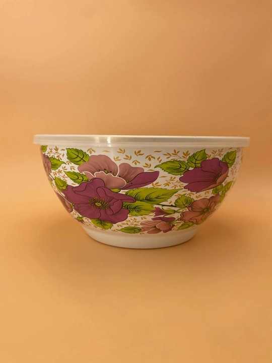 Набор эмалированных салатников, мисок с крышками, 1, 2.5, 4 литра