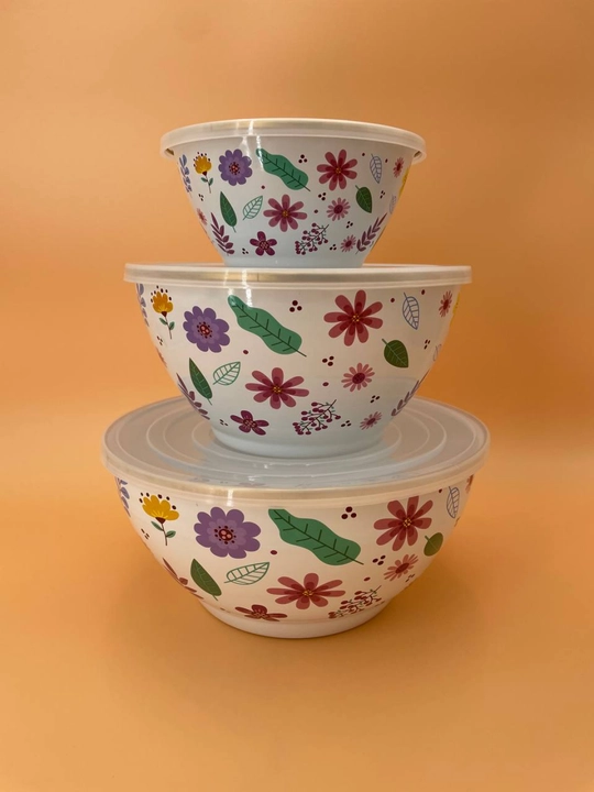 Набор эмалированных салатников, мисок с крышками, 1, 2.5, 4 литра