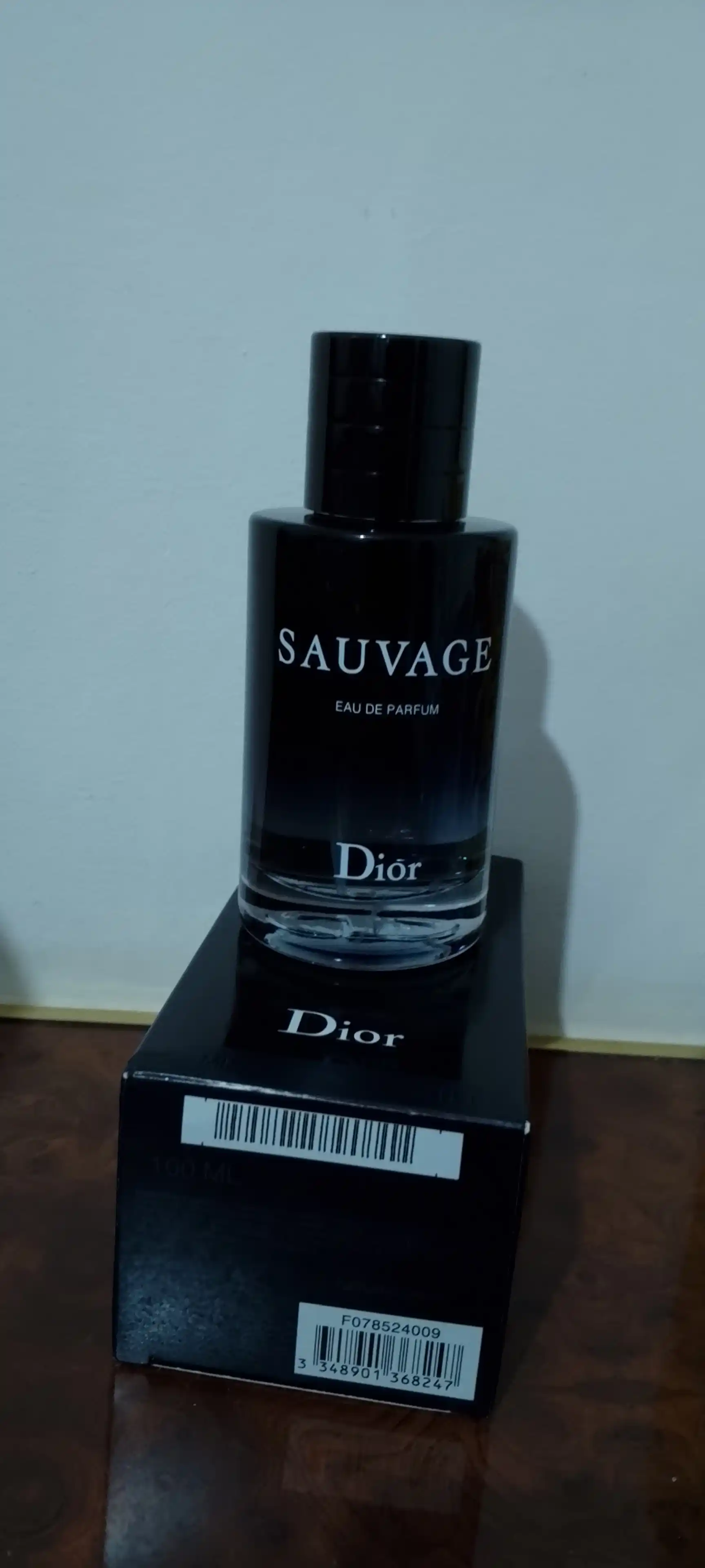 Парфюмерная вода для мужчин Sauvage, подарочный, 100 мл