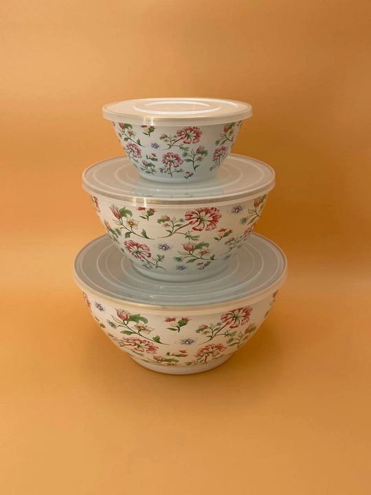 Набор эмалированных салатников, мисок с крышками, 1, 2.5, 4 литра