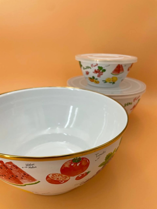 Набор эмалированных салатников, мисок с крышками, 1, 2.5, 4 литра