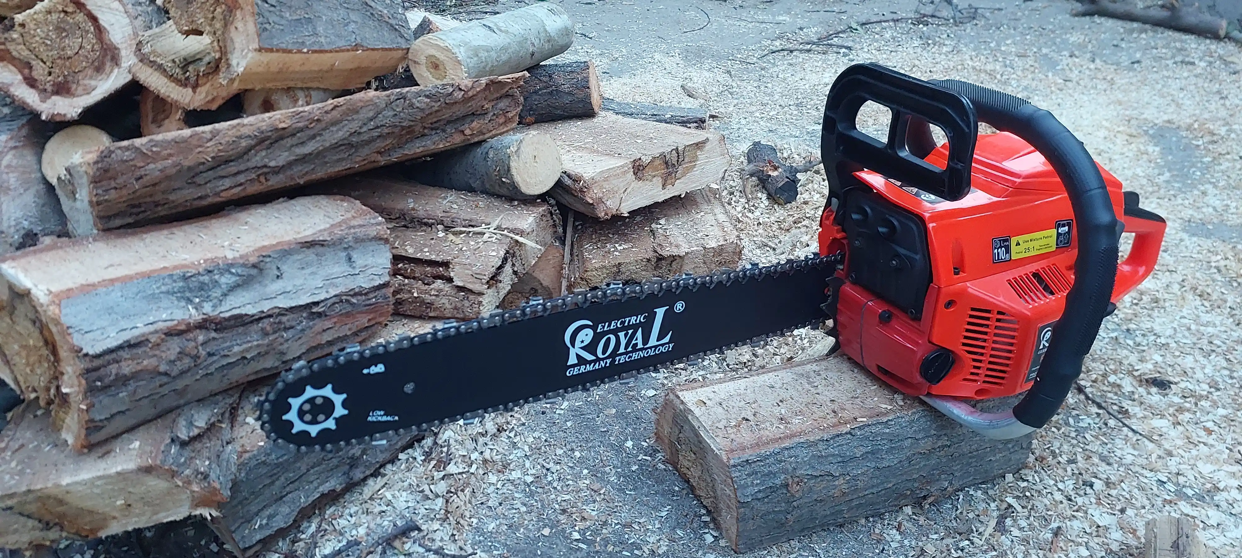 Benzinli motorli zanjirli arra ROYAL R40501, 2000 Vt