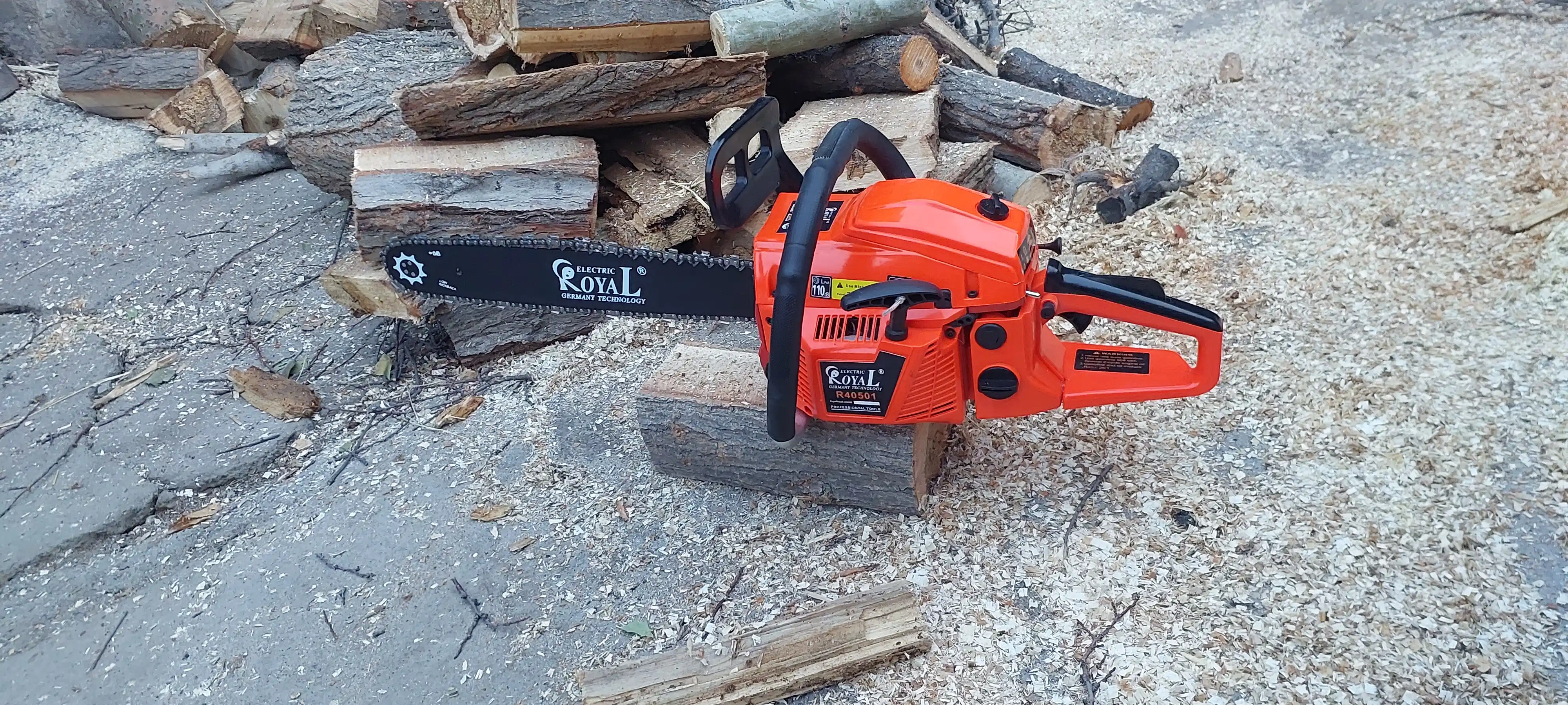 Benzinli motorli zanjirli arra ROYAL R40501, 2000 Vt