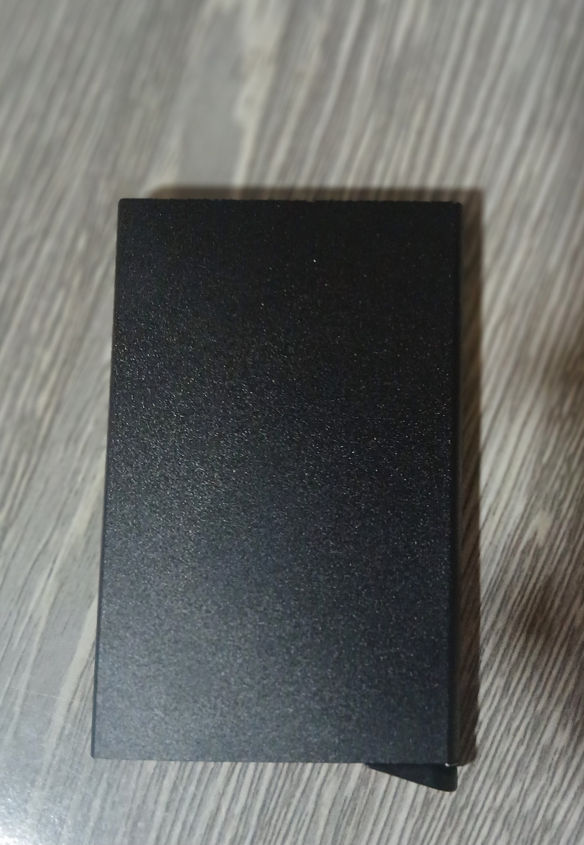 Metall kartxolder, plastik bank karta uchun solgich metal kartmon