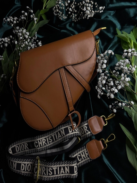 CHRISTIAN DIOR Saddle One — белая, чёрная, коричневая, эко-кожа, широкий ремень  - 