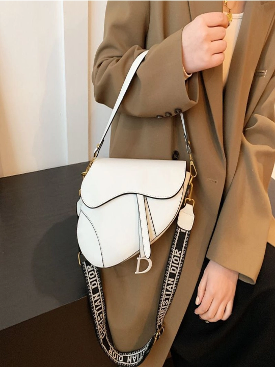 CHRISTIAN DIOR Saddle One — oq, qora va jigarrang ranglarda, eko-teri, keng kamar