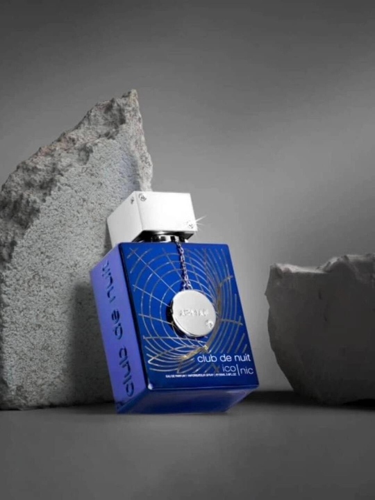 Erkaklar uchun parfumlangan suv, Armaf Club De Nuit Blue Iconic, 105 ml - 
