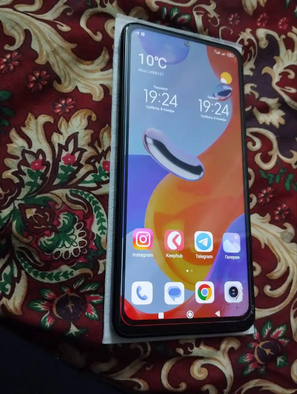 Telfon ekran himoya oynasi  REDMI NOTE hamma modellariga bor