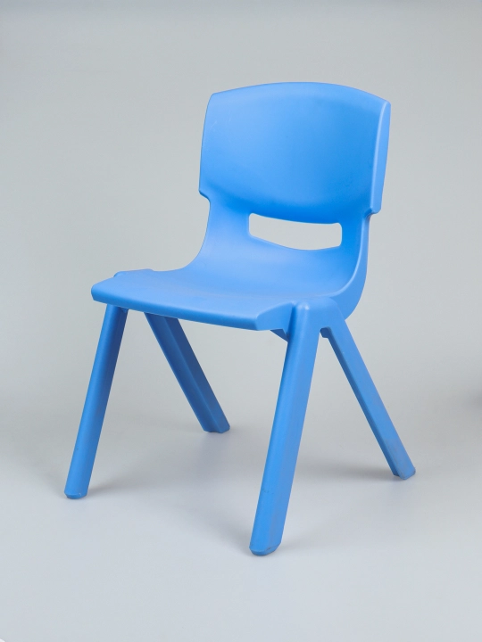 "Komfort" bolalar plastik stuli - yengil, mustahkam, ergonomik, yorqin ranglar - 