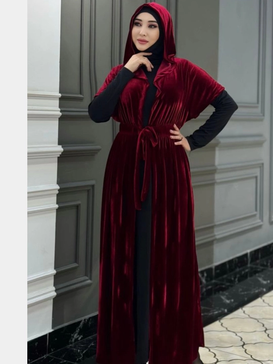 Abaya Vecherniy ko`ylak — kapyushonli Abaya Dvoyka.Kiyimlar to`plami