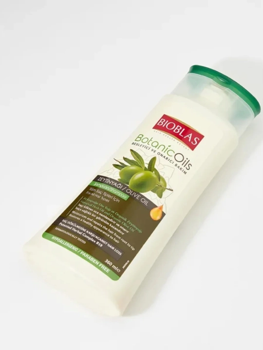 Шампунь с маслом оливы Bioblas Botanic Oils