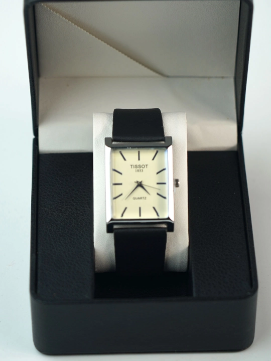 Tissot Classic Rectangle — Elegant erkaklar soati - 