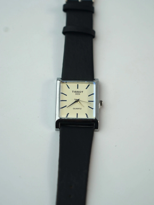 Tissot Classic Rectangle — Elegant erkaklar soati