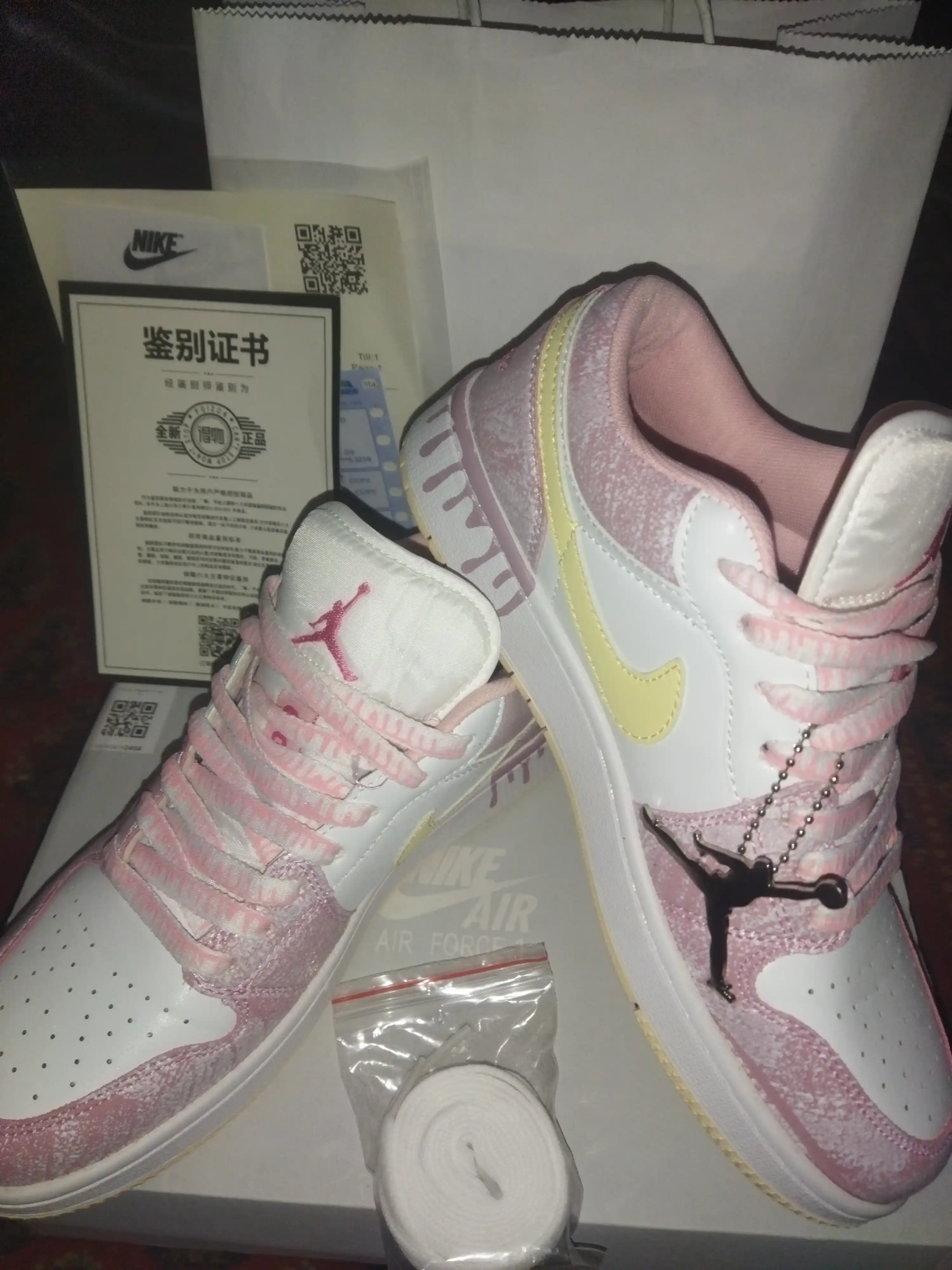 Nike Air Jordon krossovkalari, o‘lcham-o‘lcham