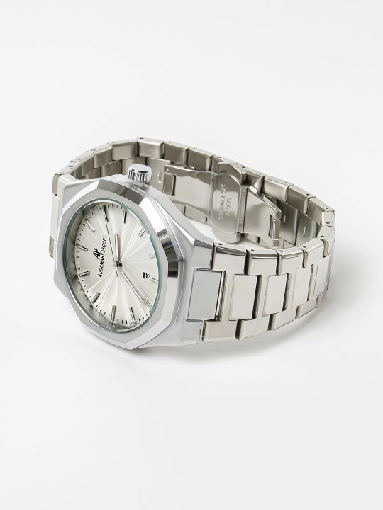 Audemars Piguet Royal Oak uslubidagi erkaklar soati