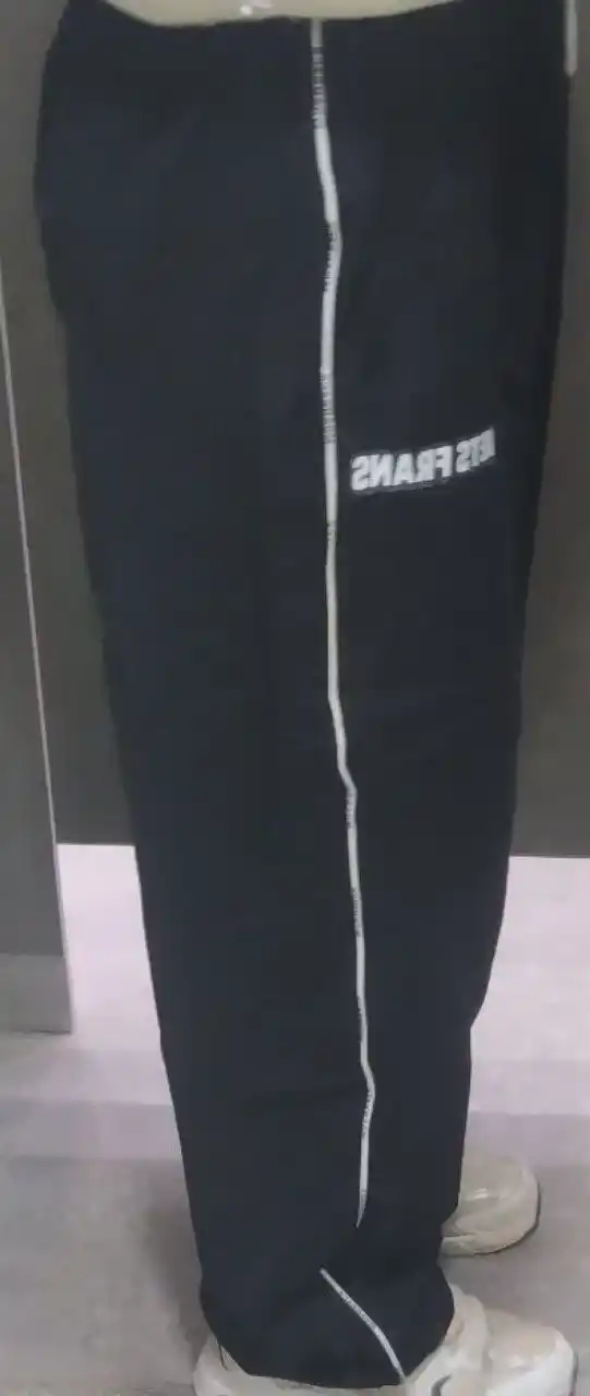 Lampali keng ayollar Oversize triko