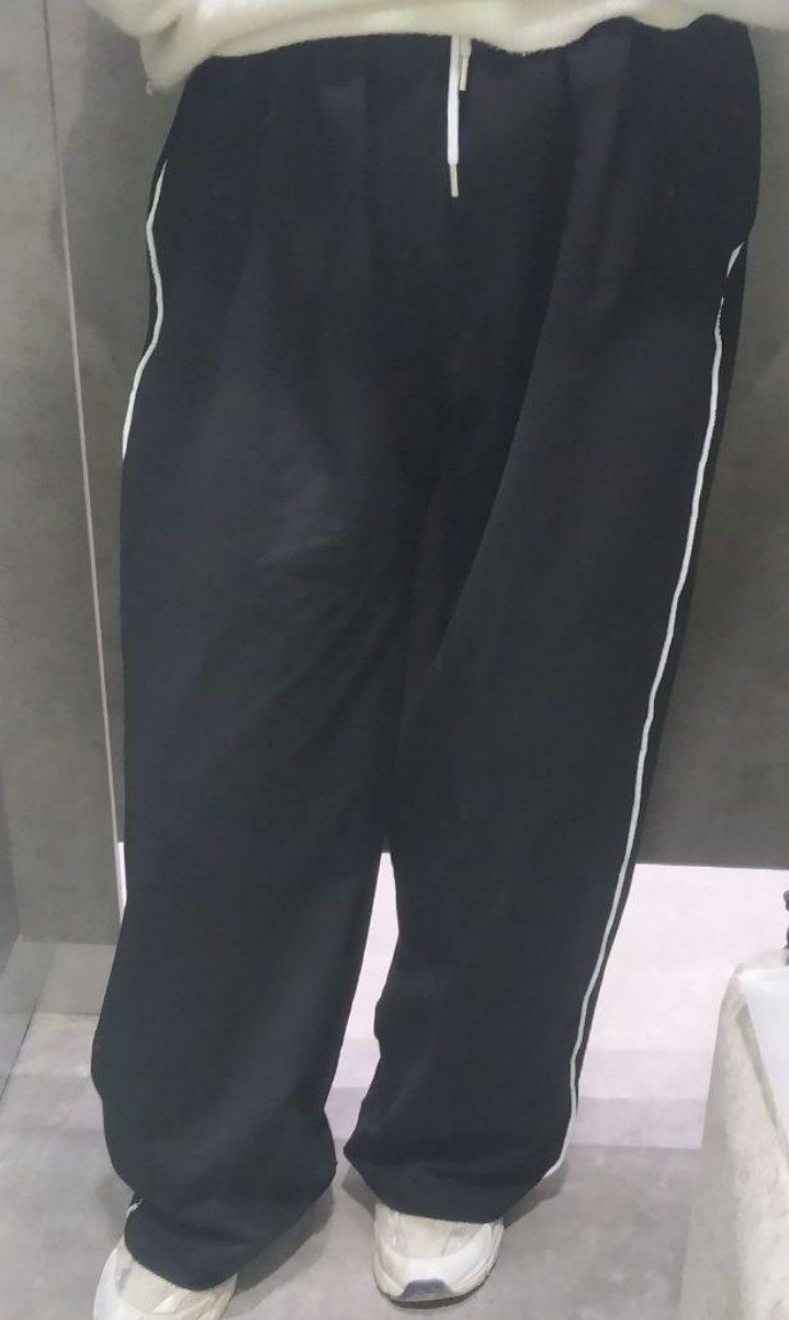 Lampali keng ayollar Oversize triko