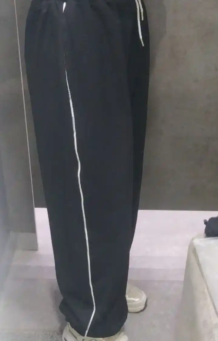 Lampali keng ayollar Oversize triko