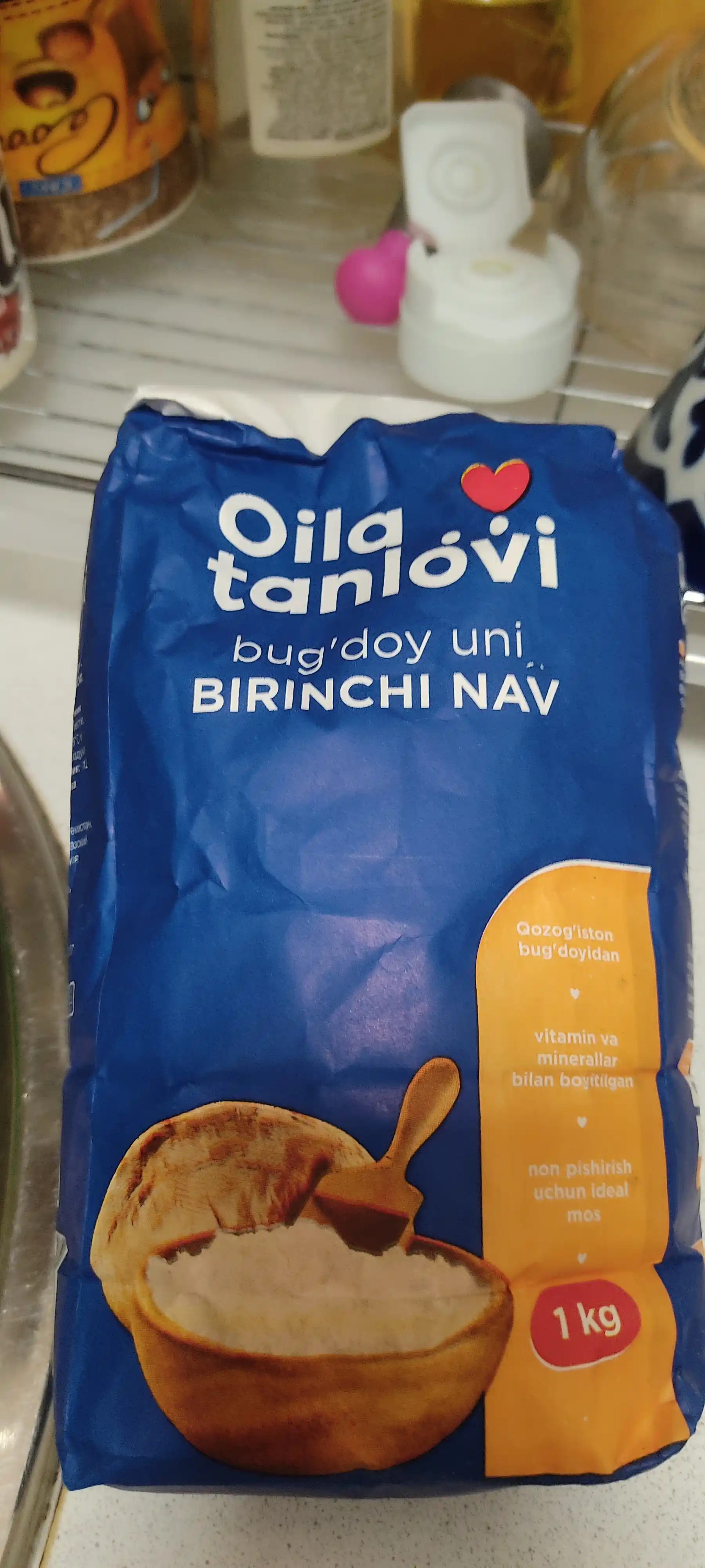 Oila Tanlovi birinchi navli bug'doy uni, 1 kg