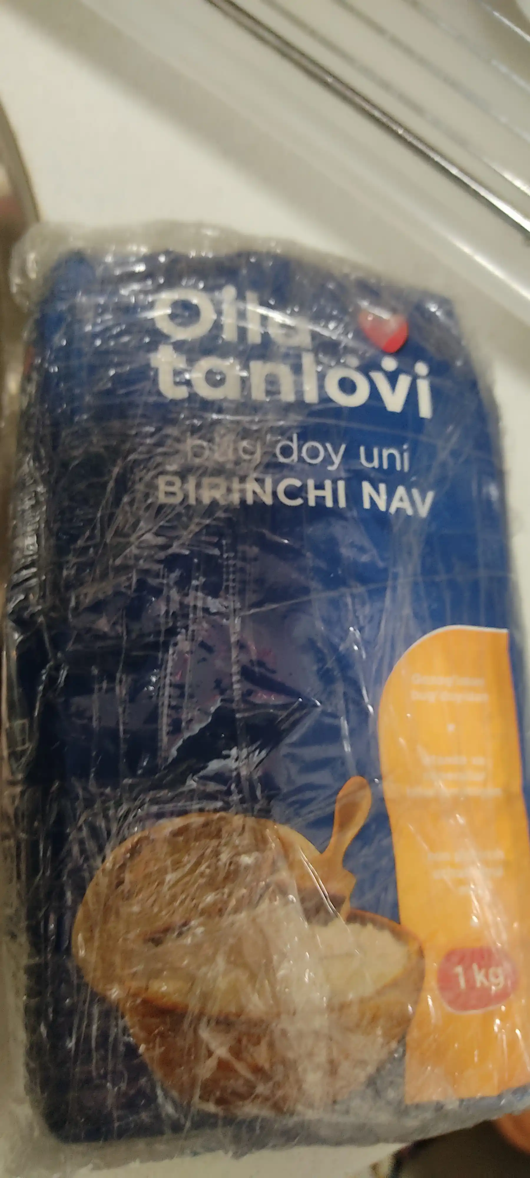 Oila Tanlovi birinchi navli bug'doy uni, 1 kg