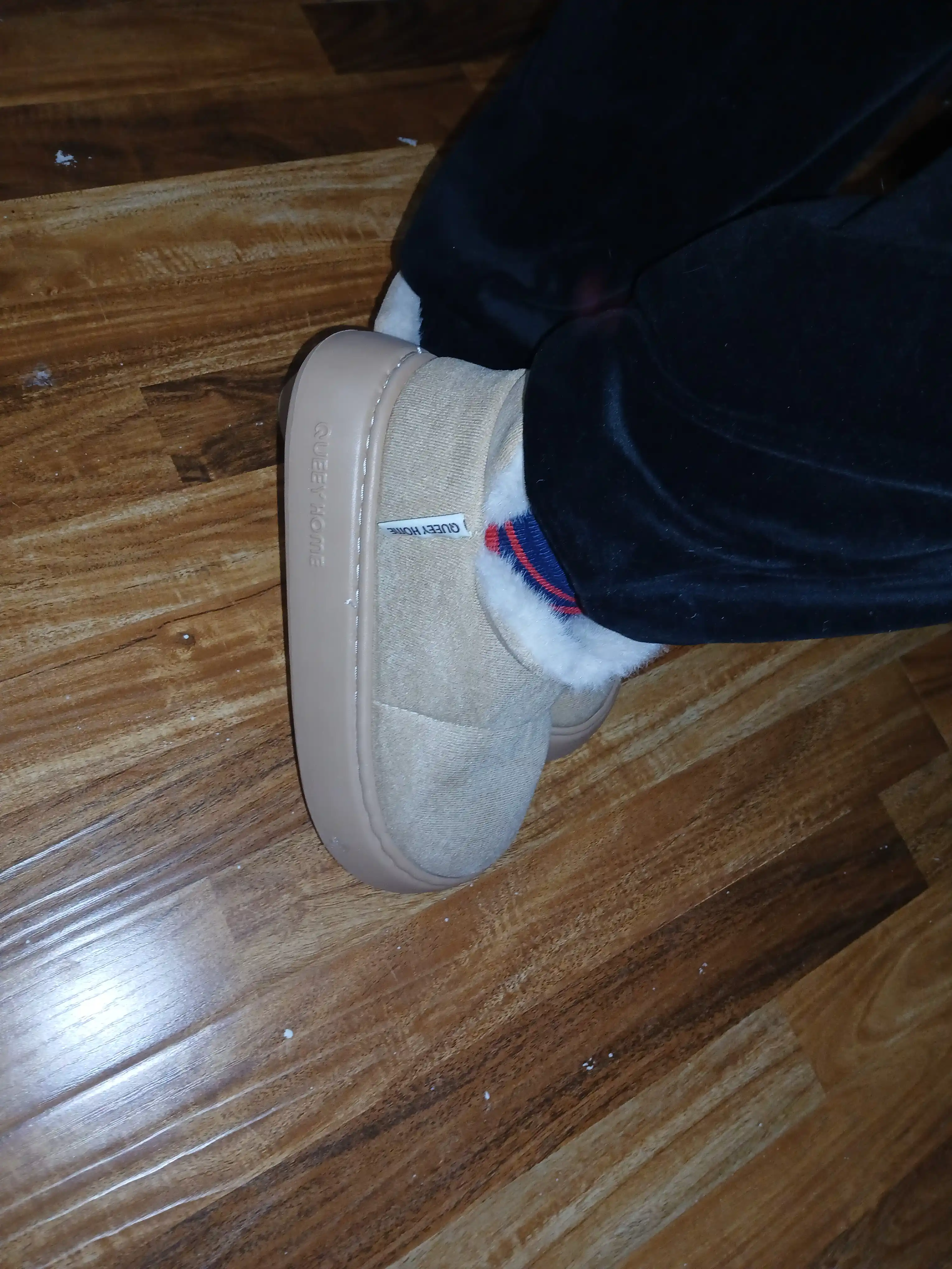Uggi ayollar uchun, kalta, mexli, 36-37, 38-39, 40-41