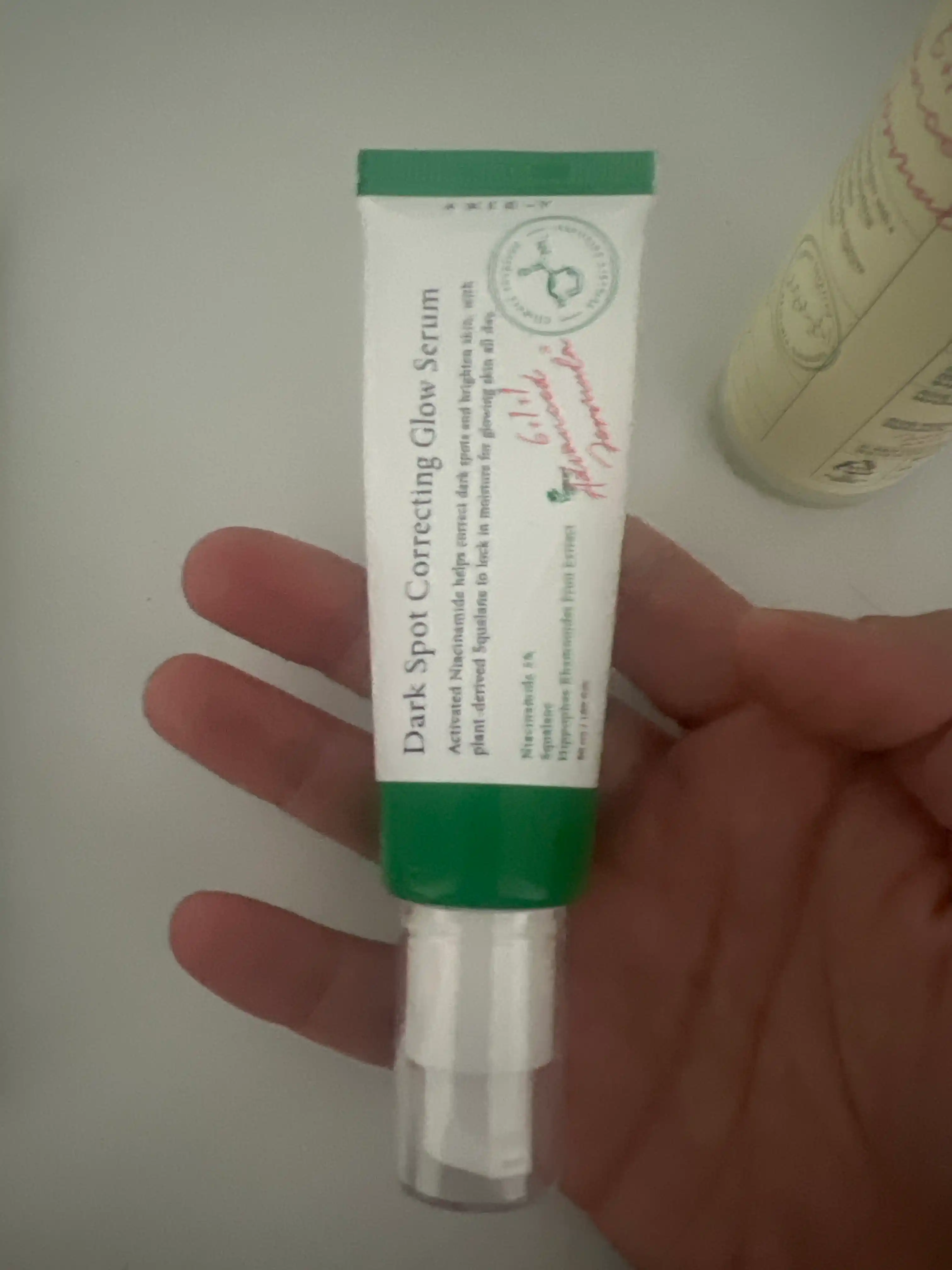 Oqartiruvchi zardob Axis - Y Dark Spot Correcting Glow Serum, 50 ml