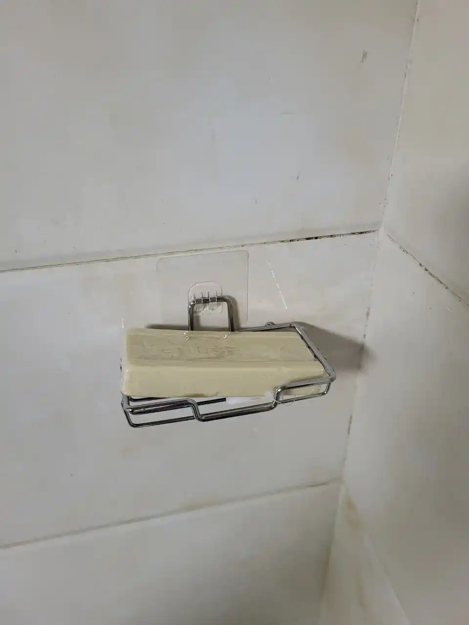 Panjarali sovun ushlagich, zanglamaydigan po‘lat, samokleykali, 14×9×2,5 sm 