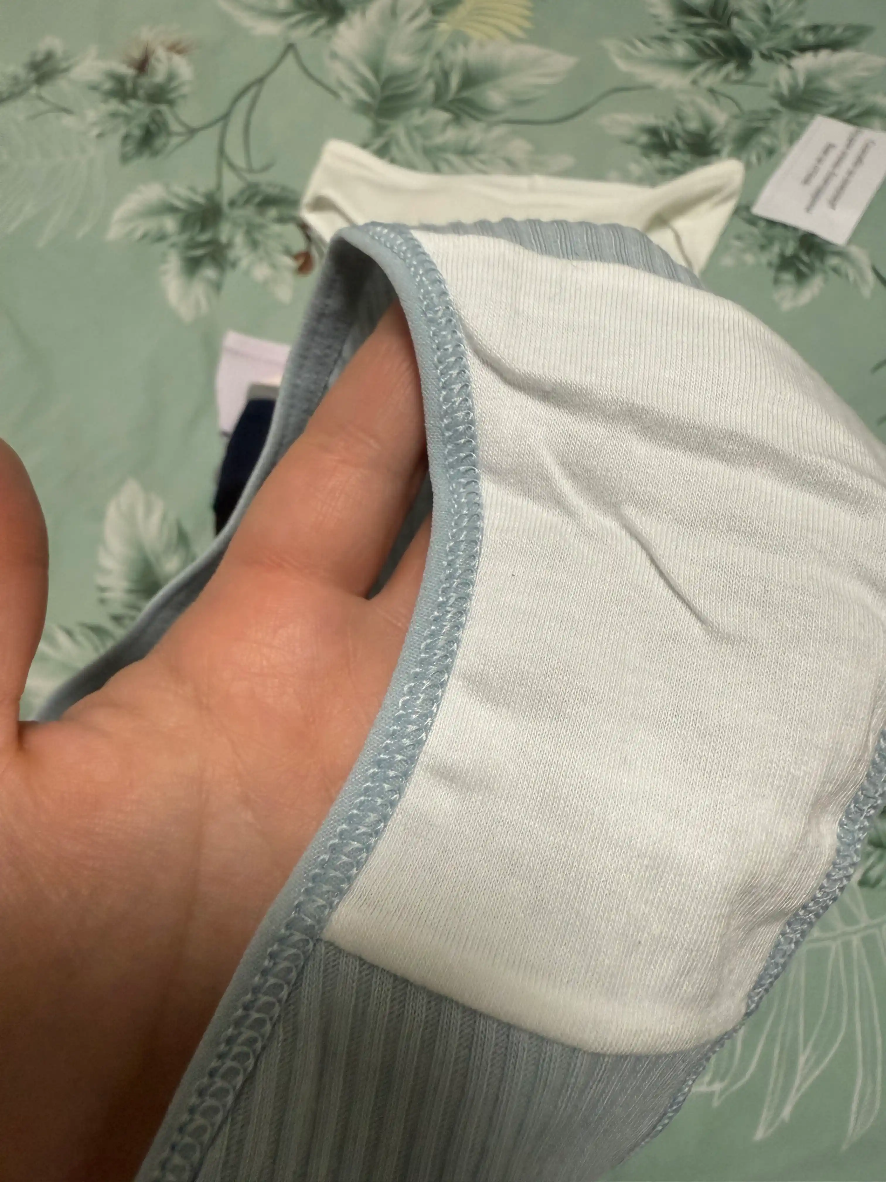 Ayollar trusiklari Kioko. Ayollar paxta slip tursik. Ayollar uchun trusik