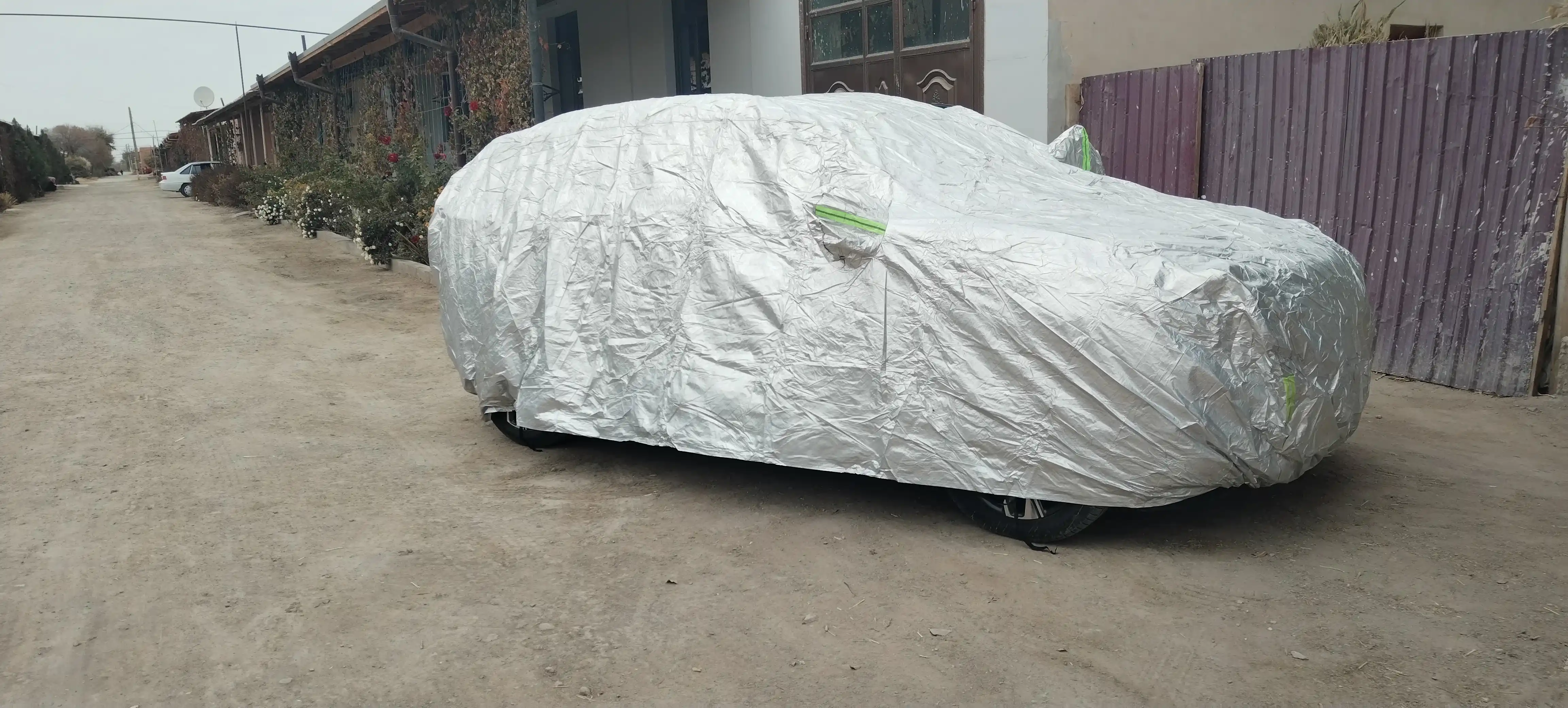 Mashinalar uchun umumiy tent qulay fermuarlı, astarli