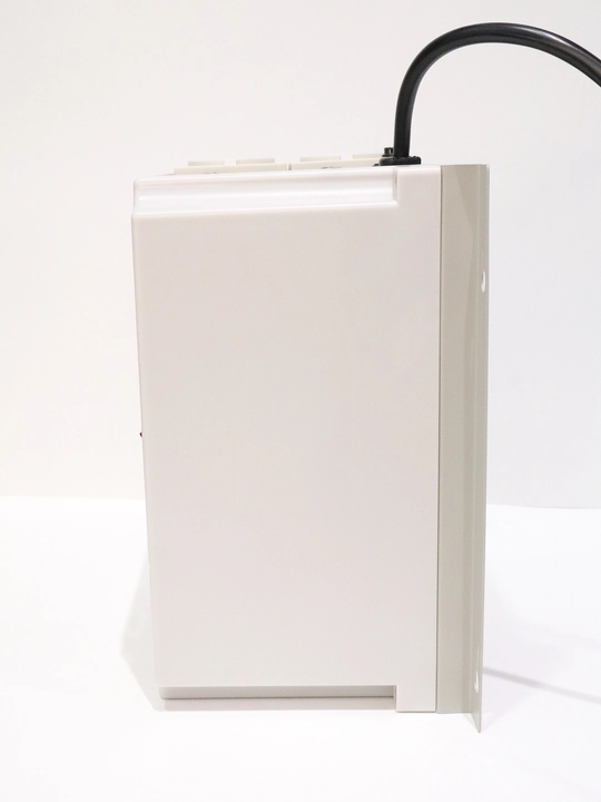 SAAB 1KVA, 1.5KVA, 2KVA kuchlanish stabilizatori