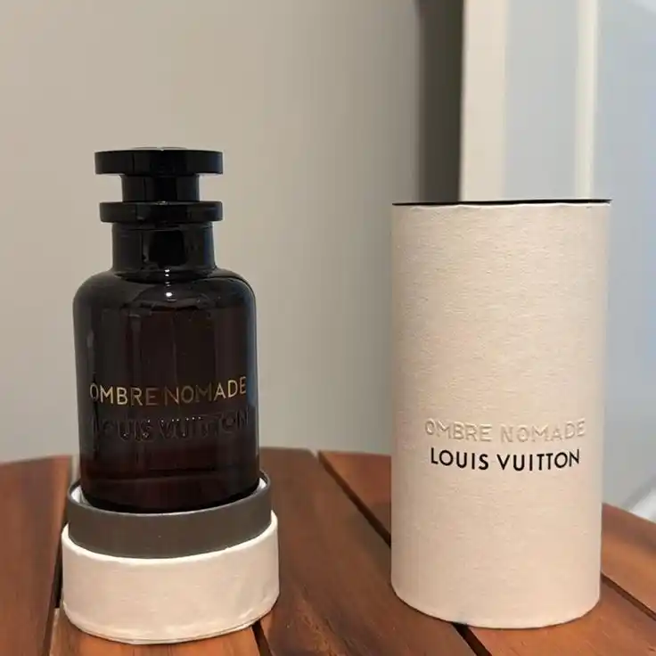 Ombre Nomade atir suvi, uniseks, yog‘ochsimon xushbo‘y hid, 100 ml
