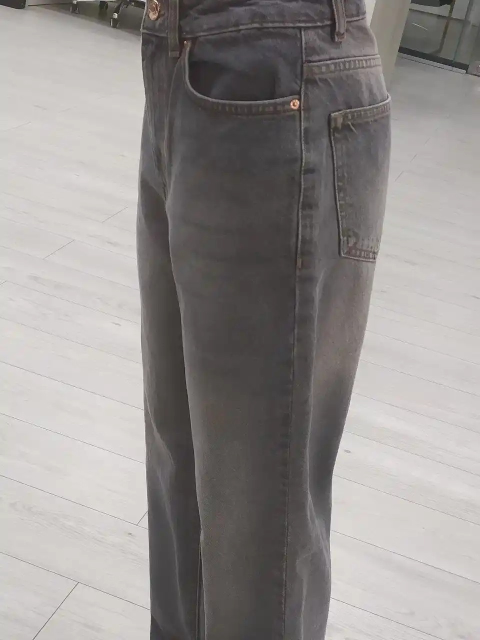 Denim ayollar jinsi shimlari, baland belli