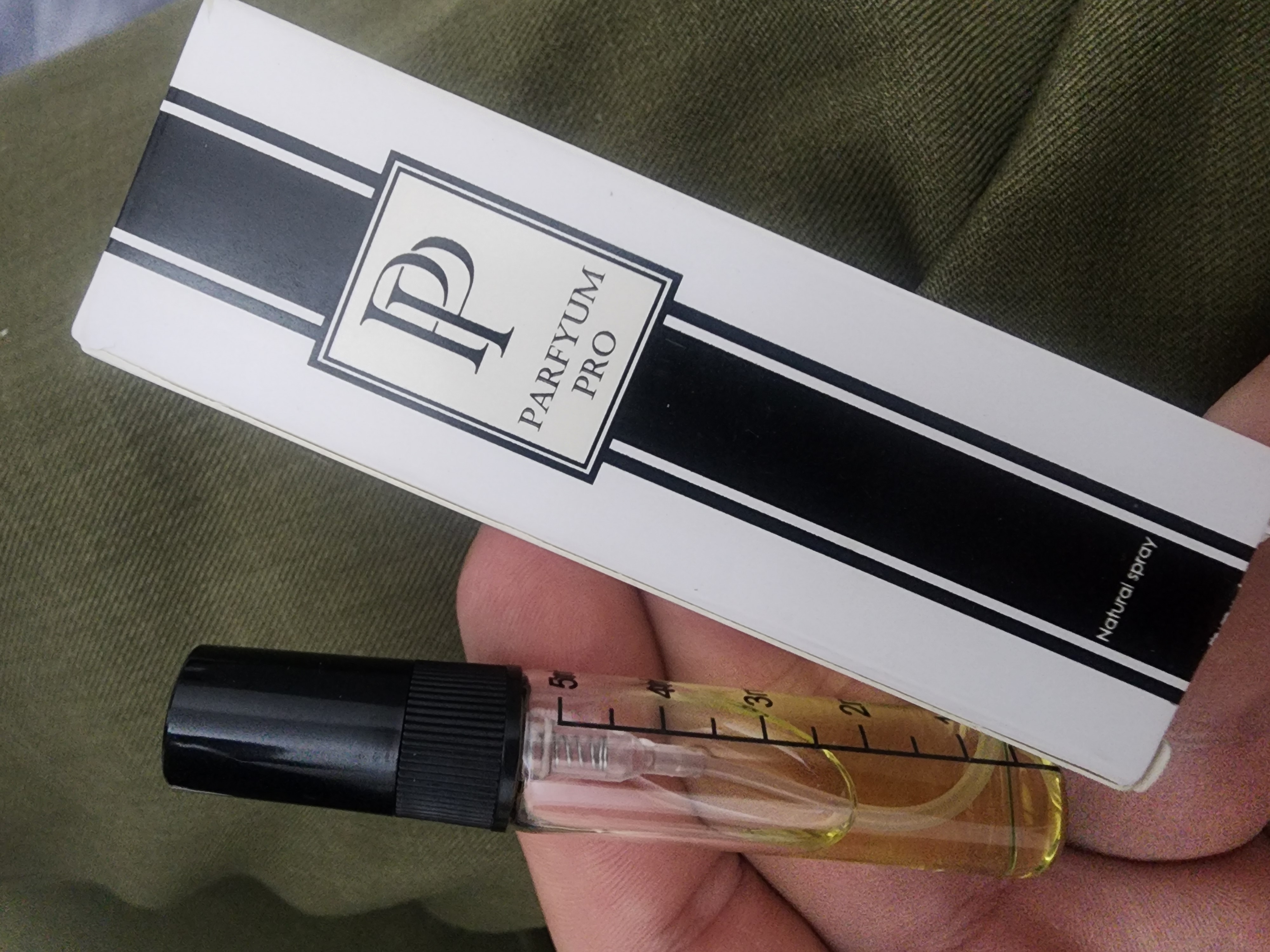Ayollar uchun ajoyib atir, HFC Devil’s Intrigue EDP, parfyumlangan suv, HFC atr