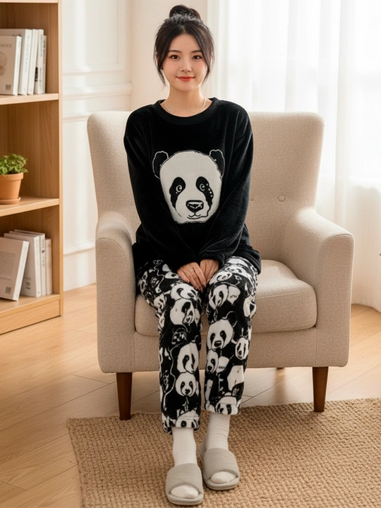 Ayollar momiq pijamasi