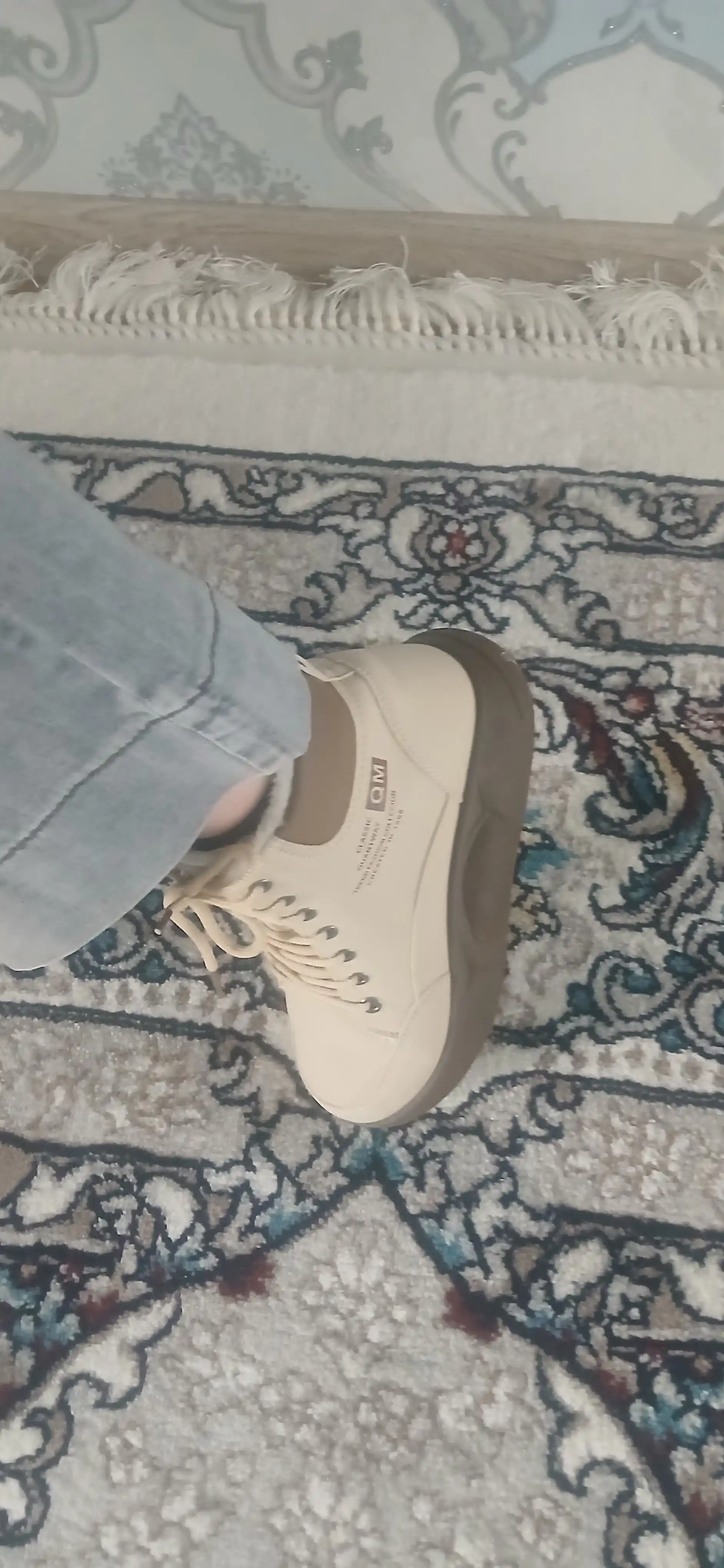 Зимние кроссовки с мехом, женские, зимние, на 1 размер маломерка, 36-40