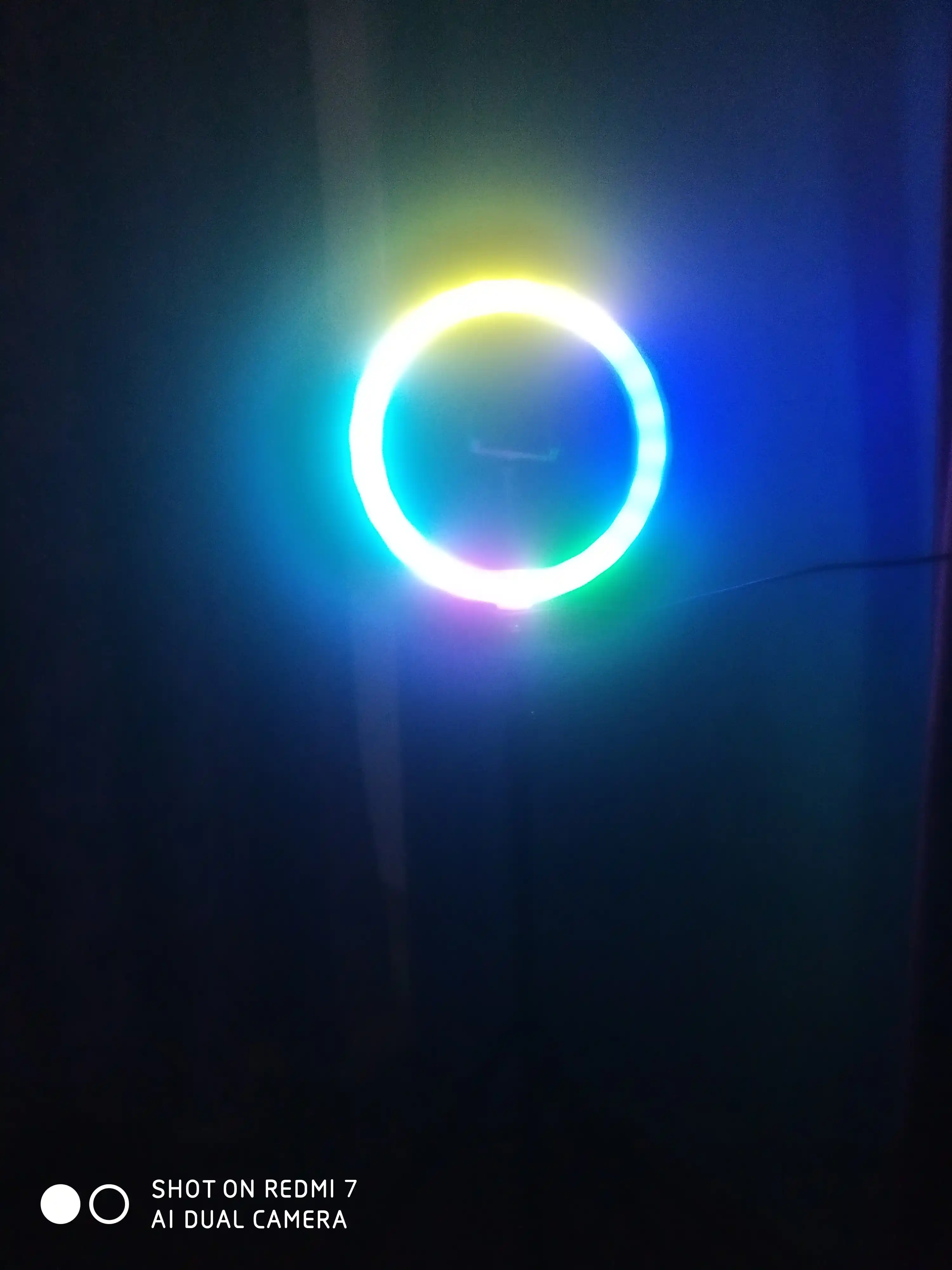 Selfi lampasi, halqali, RGB, LED, shtativ bilan, 210 sm