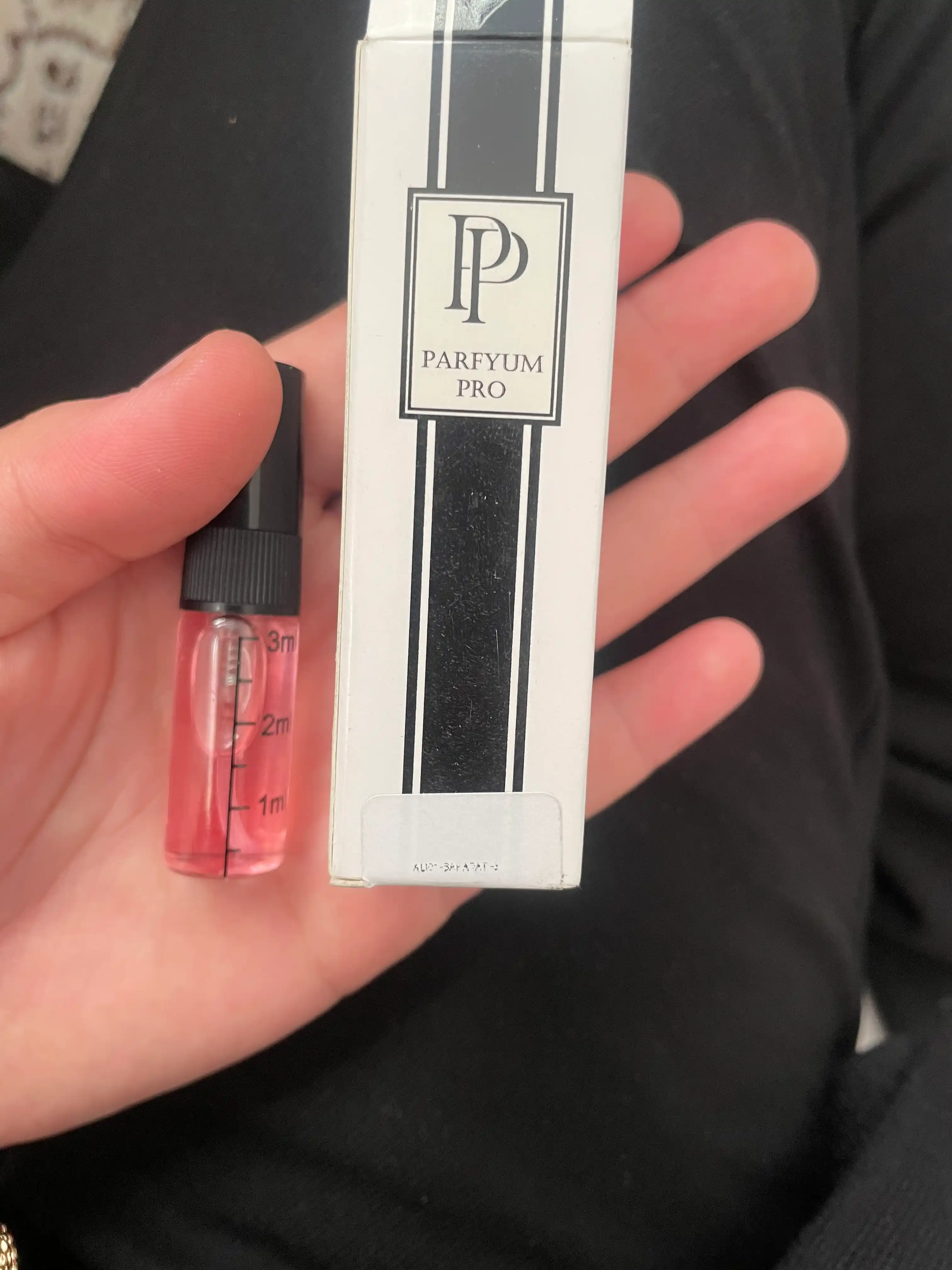 Parfyumlangan suv uniseks Baccarat Rouge 540-ga asoslangan, 10 ml