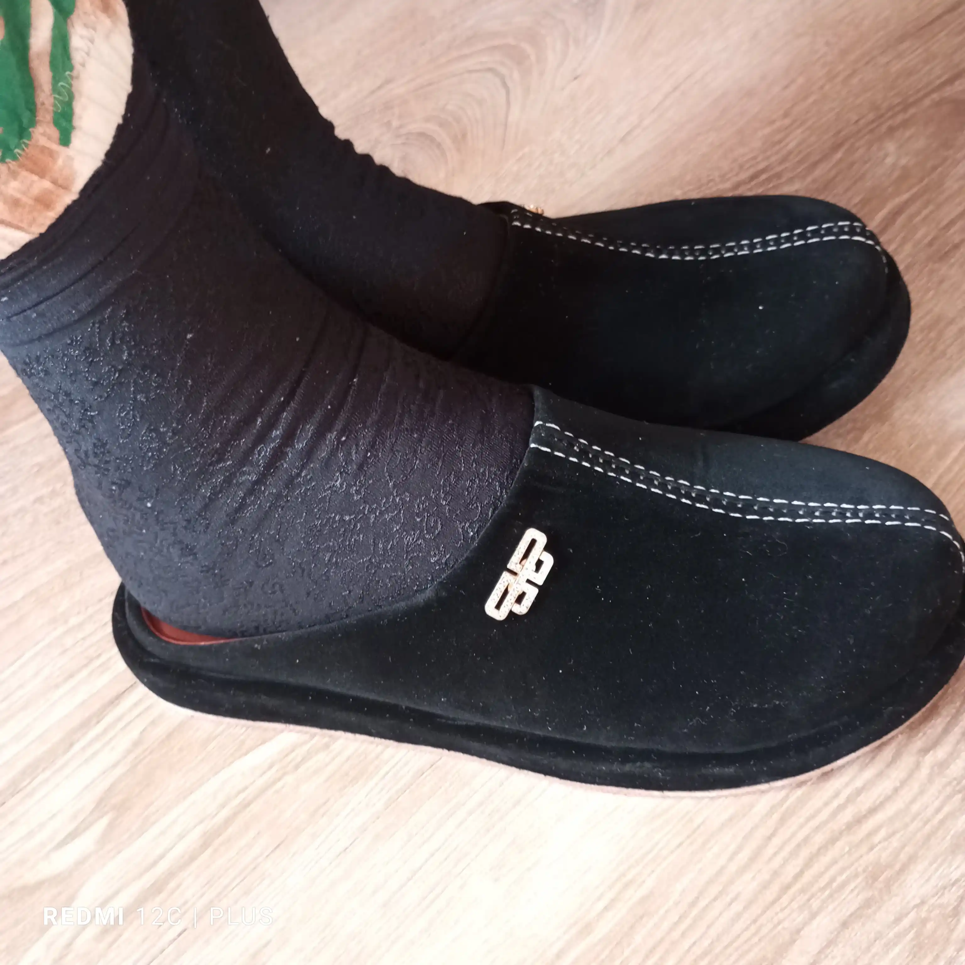 Ayollar poyabzali, 36-40 o‘lchamlar
