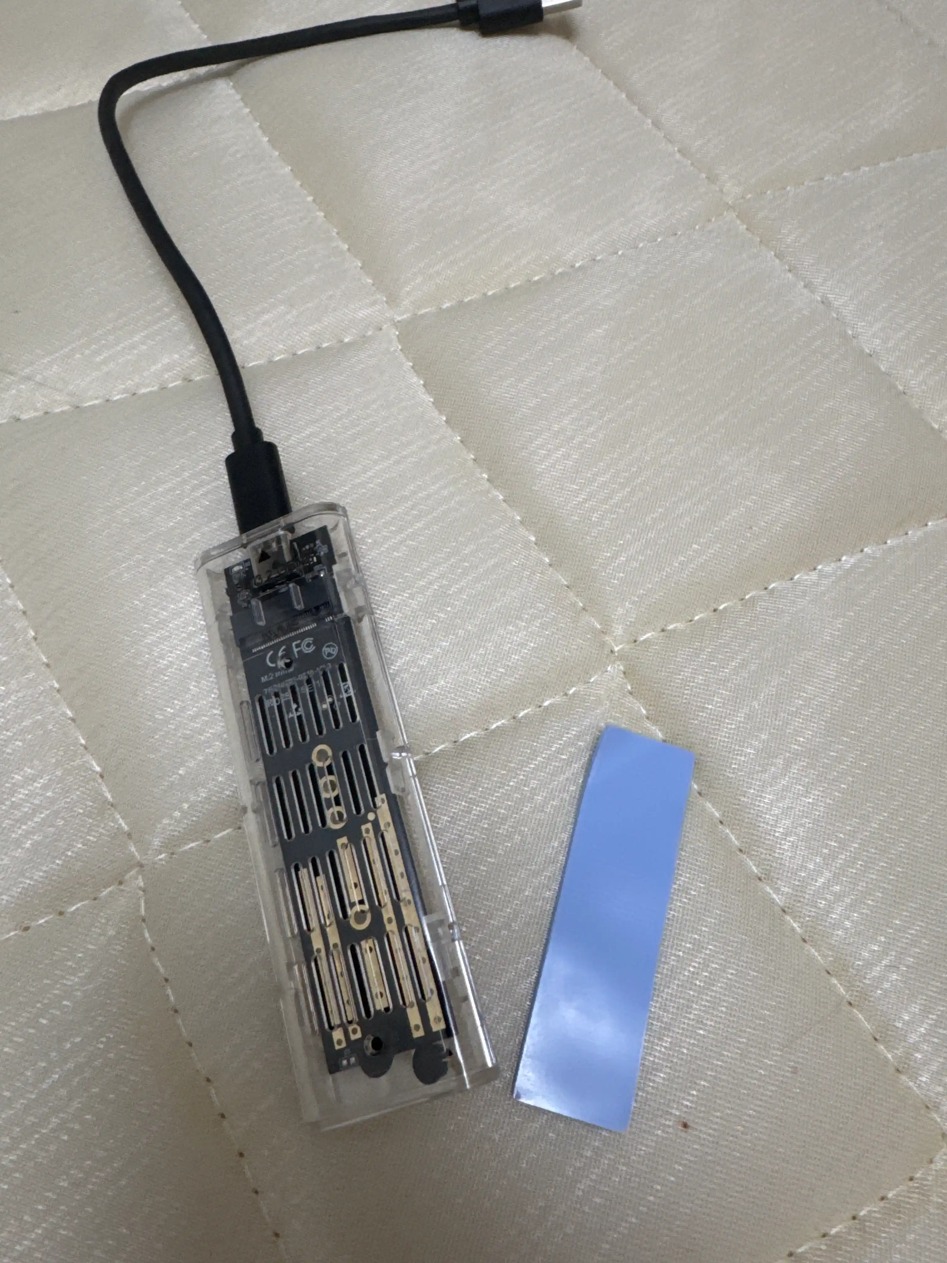 HDD SSD NVME uchun USB 3.0 qolip keys 2.5 qattiq diski va SSD uchun, tashqi shaffof quti