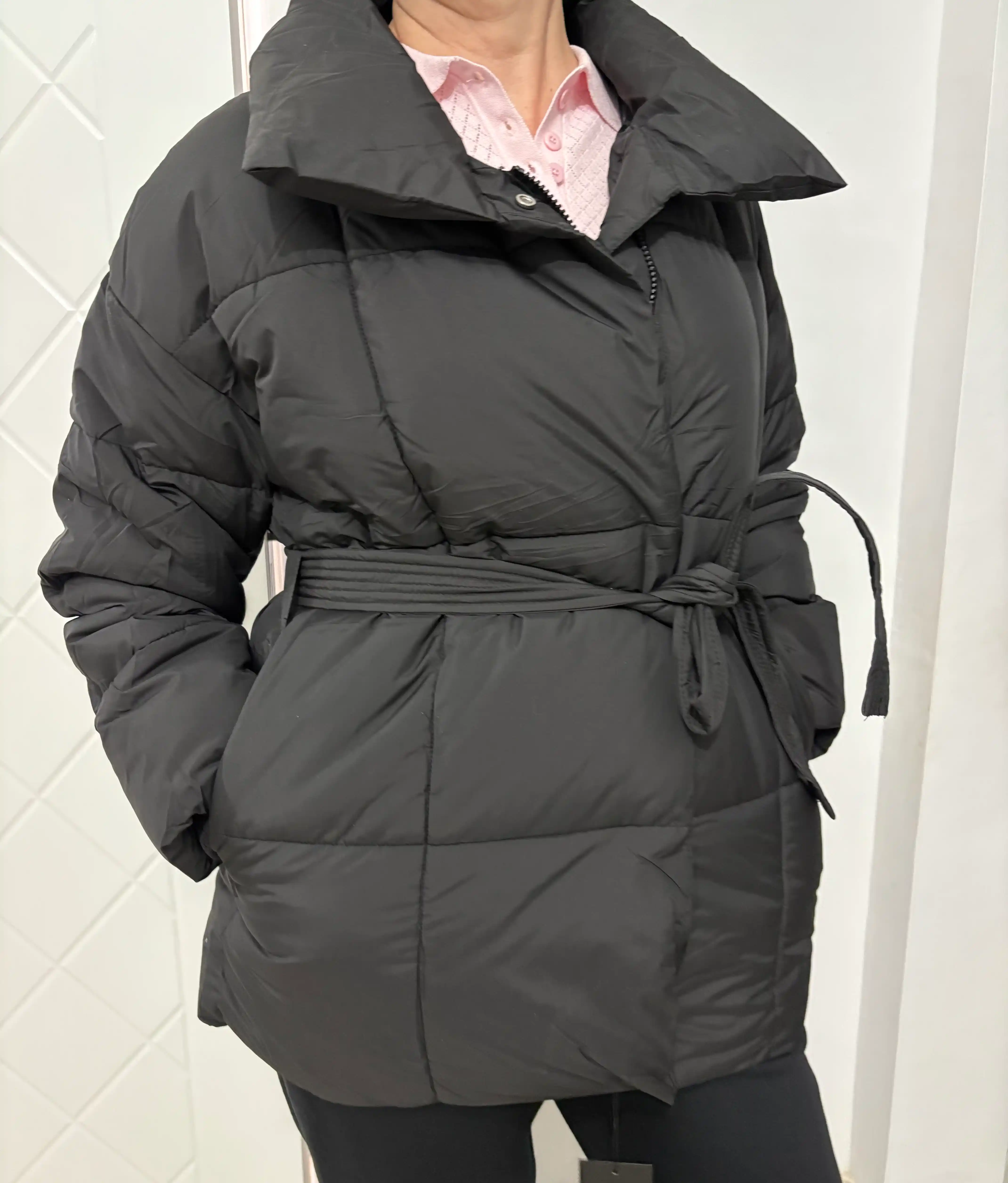 Kurtkalar ayollar uchun, qishki kurtkasi  belbogʻli Elly Fashion, issiq qishki kurtka
