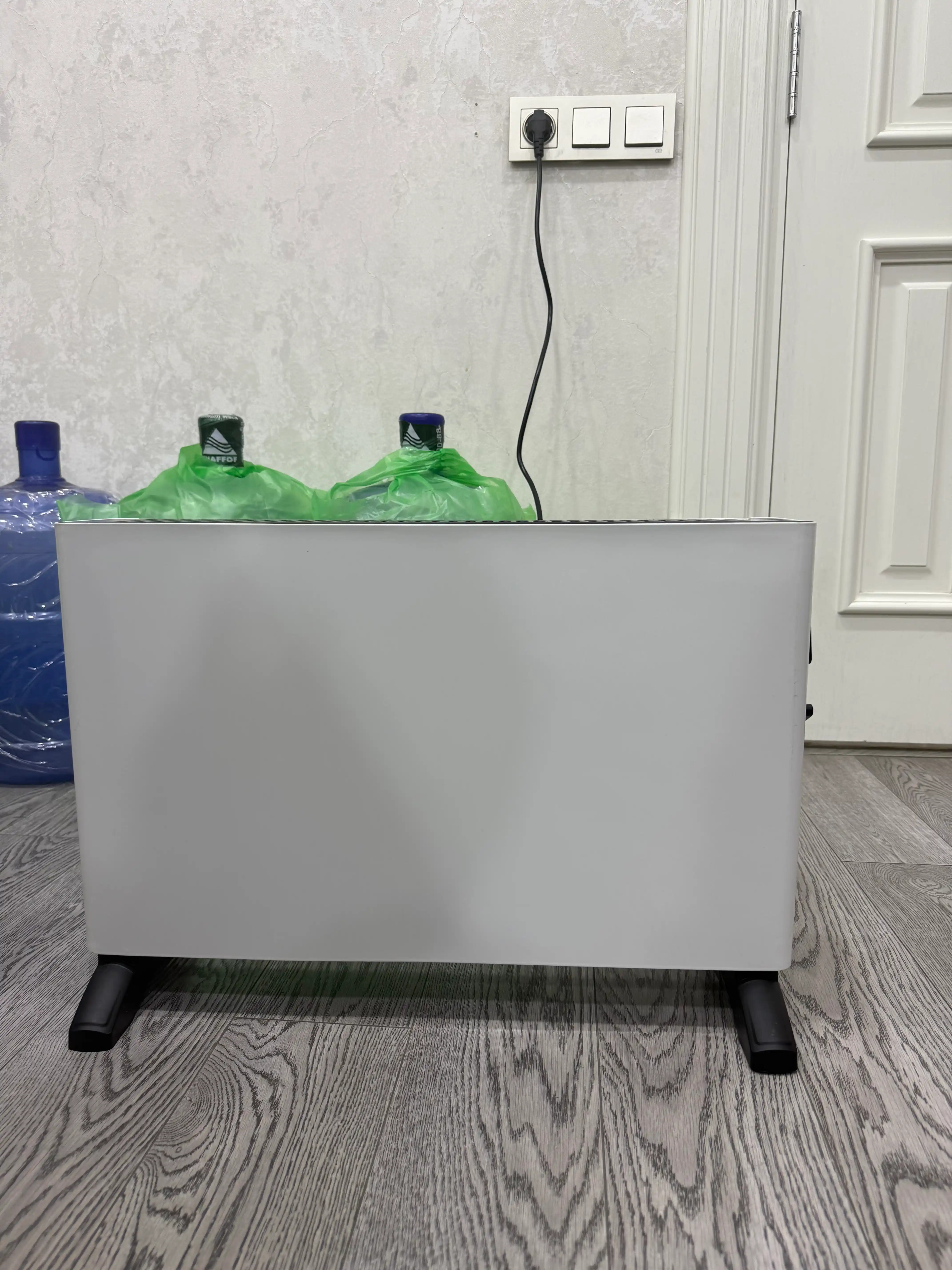 Электрический конвектор HEATBOX PRO 2000 Вт, для дома, офиса и дачи 30 м²
