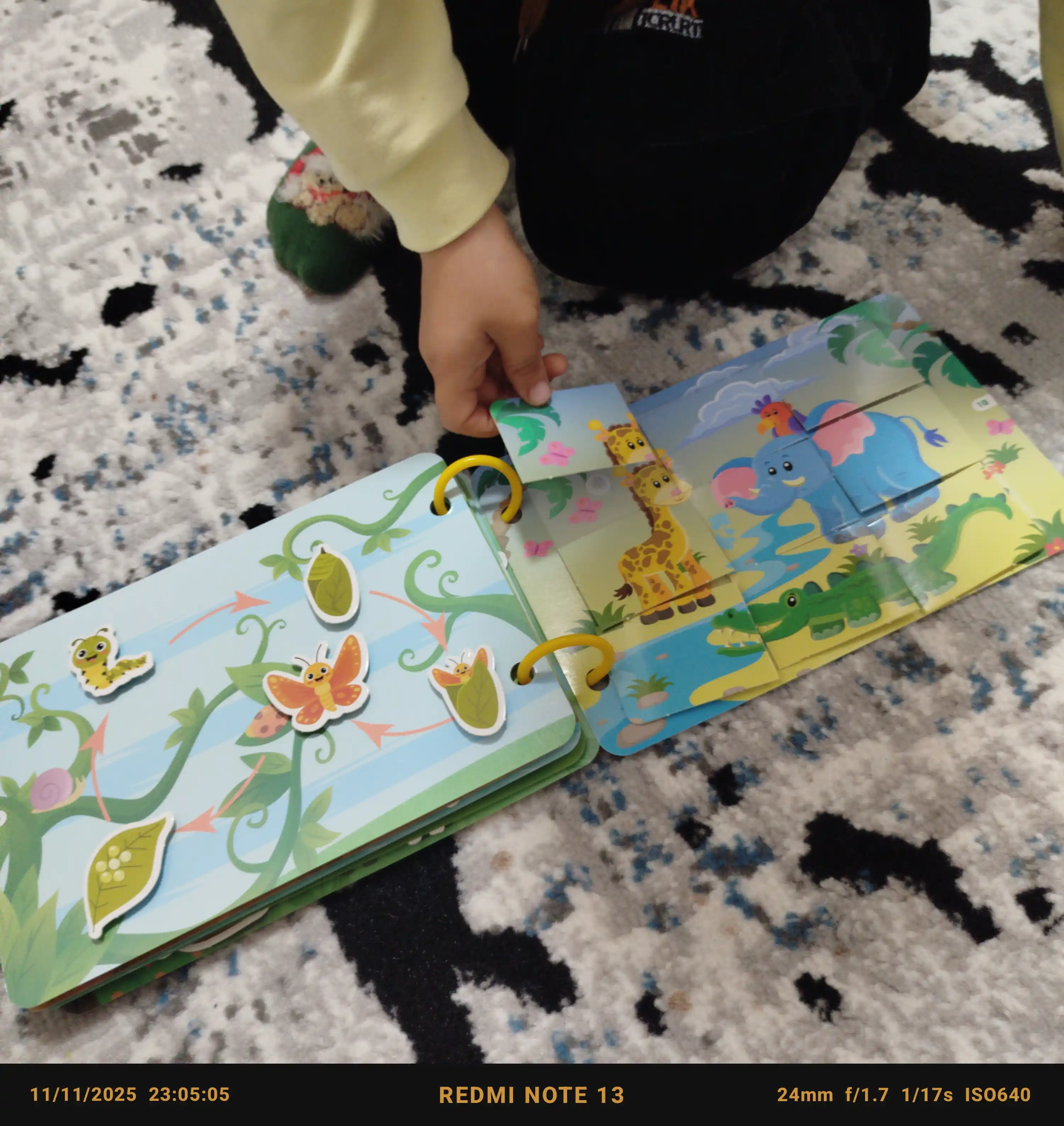 Стикеры с рисунками и бизи бук "busy book" головоломки