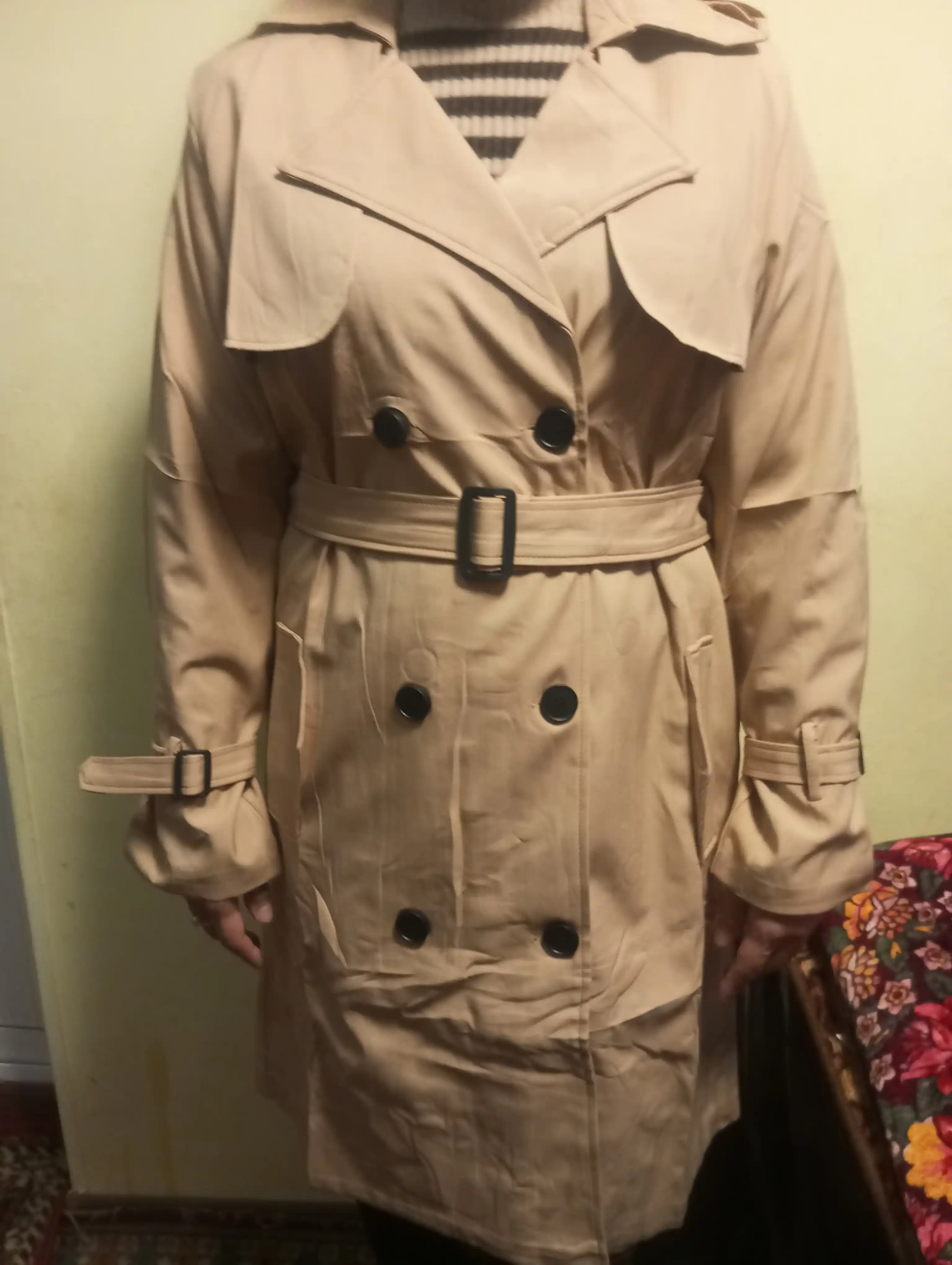 Ayollar uchun o‘rta uzunlikdagi trench plash, M–4XL — ELLY FASHION
