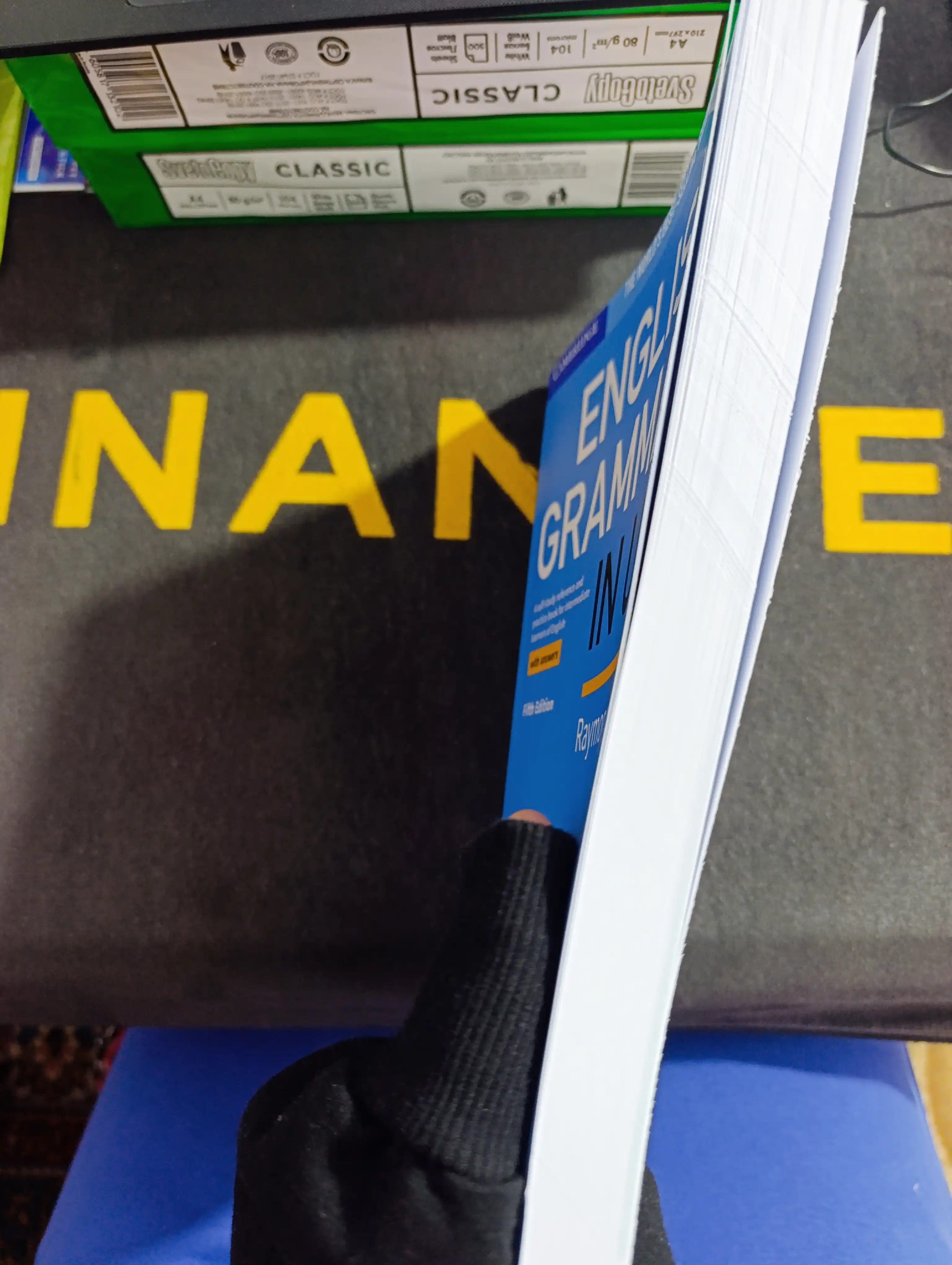 English Grammar in Use (A4 Format)